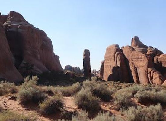 utah/arches-national-park/attraction/devils-gdn-trl