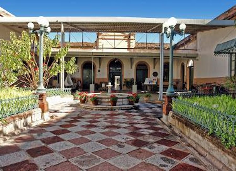 Explore the artistic heart of San Miguel de Allende at Fabrica la Aurora, where creativity, culture, and craftsmanship come together in a historic setting.