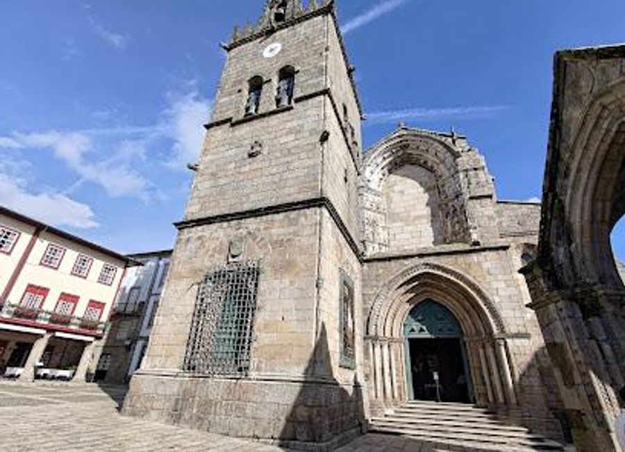 Explore the rich history and stunning architecture of Igreja de Nossa Senhora da Oliveira, a must-visit Catholic church in Guimarães, Portugal.