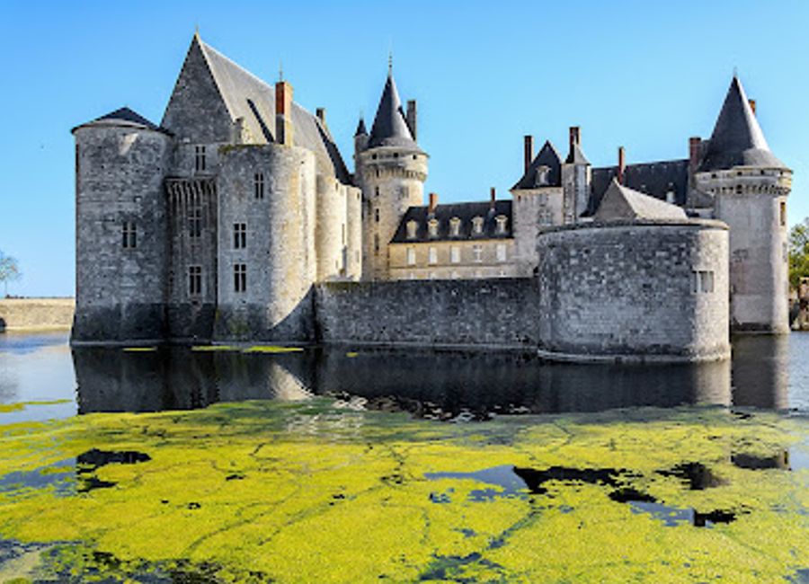 Experience the charm and history of Château de Sully-sur-Loire, a magnificent Renaissance castle in the heart of the Loire Valley.