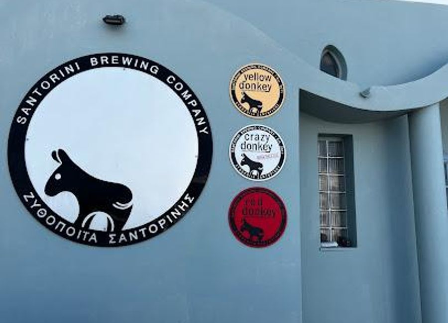 Discover the art of Greek brewing at Santorini Brewing Company, where local flavors and craft beer come together in a unique tasting experience.