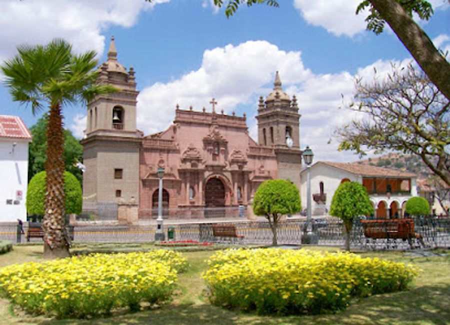 Discover the architectural beauty and spiritual significance of Ayacucho Cathedral, a cultural landmark in the heart of Peru's stunning Ayacucho region.