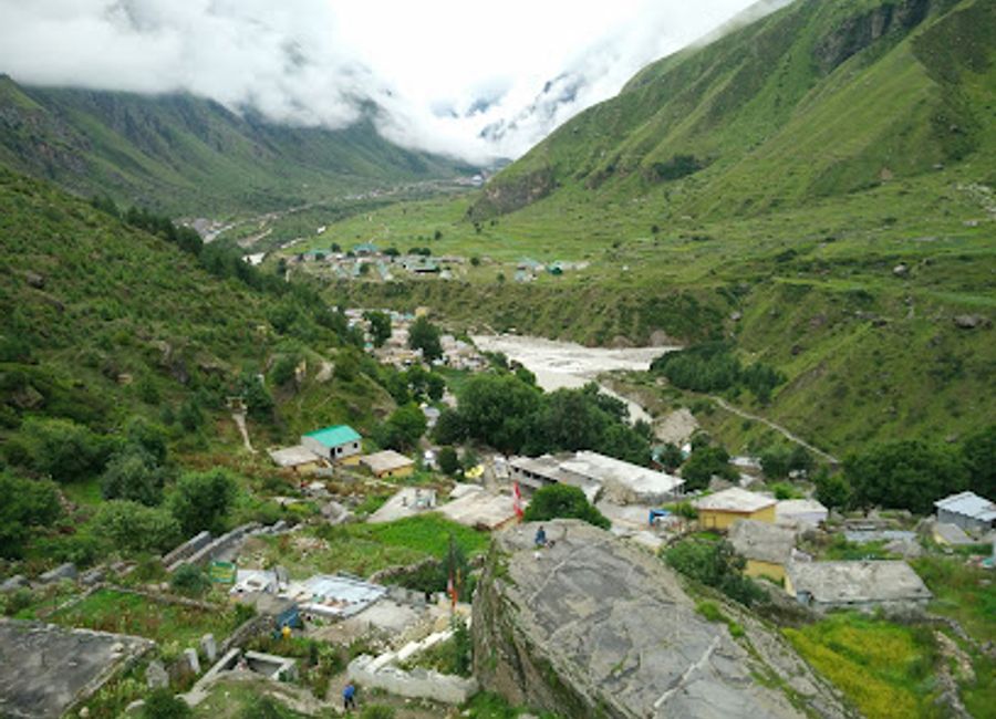 Discover the Cave of Veda Vyasa: A sacred site of spiritual significance nestled in the breathtaking landscapes of Uttarakhand, India.