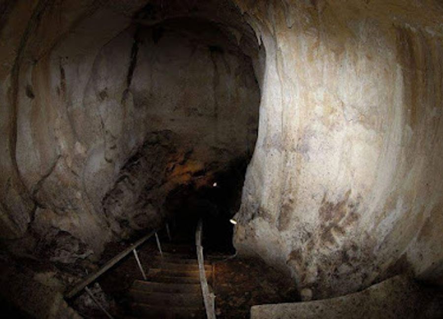 Discover the natural beauty and geological wonders of Nonsuch Cave in Port Antonio, Jamaica, a hidden gem for adventure seekers and nature lovers.