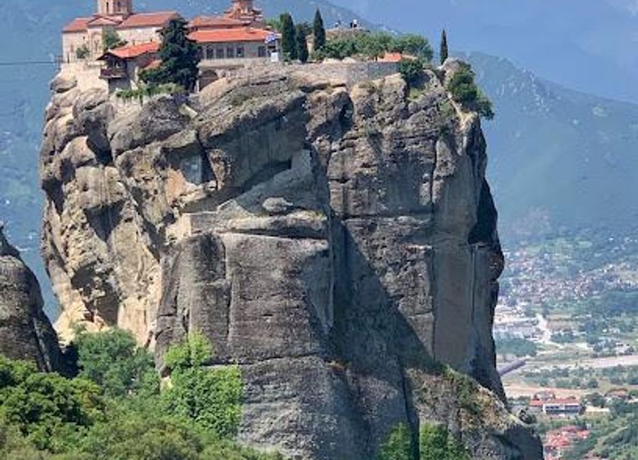 Discover the rich history and breathtaking views at the Holy Monastery of Saint Nicholas Anapafsas, a serene gem in Meteora's stunning landscape.
