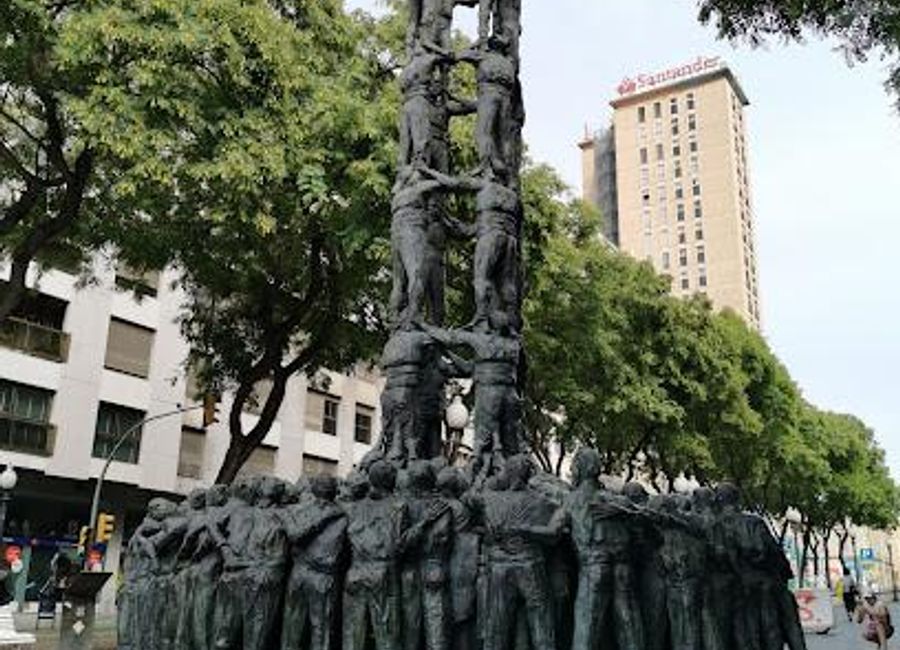 Discover the Monument to the Castellers in Tarragona, a captivating tribute to Catalonia's human tower tradition, rich in history and cultural significance.