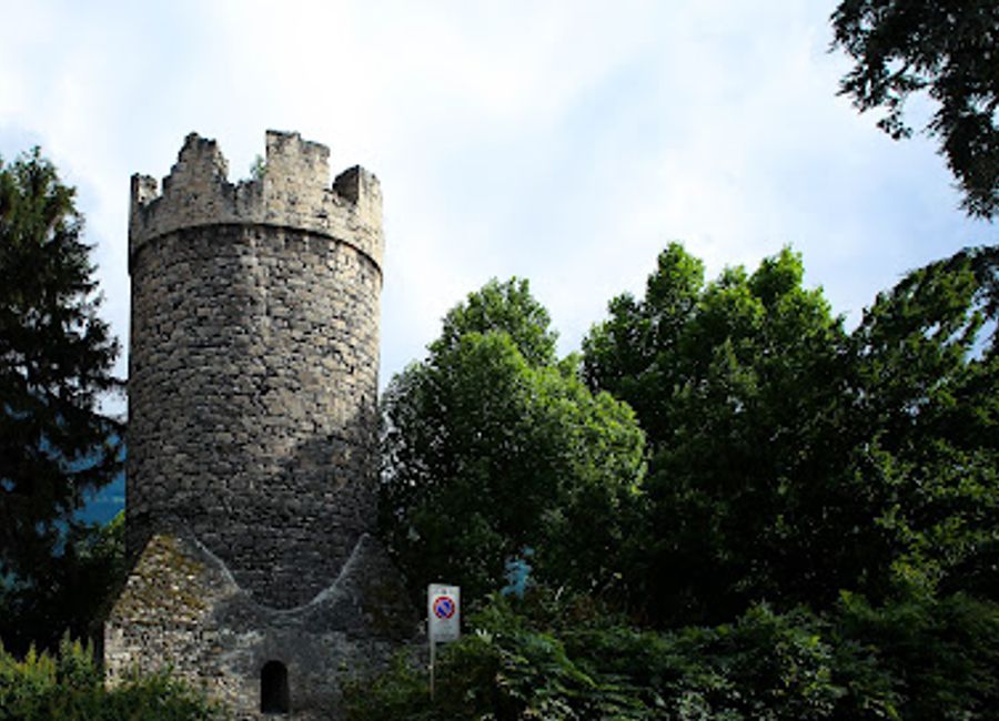 Explore the historic Tour Neuve in Aosta Valley, a captivating medieval tower offering stunning views and a glimpse into Italy's rich heritage.
