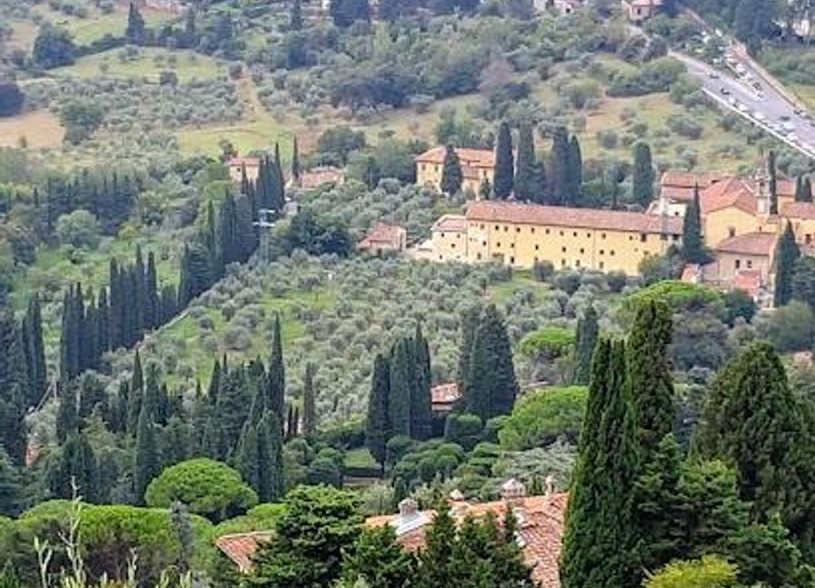 Explore Fiesole, a charming hilltop town near Florence, rich in history, breathtaking views, and authentic Tuscan experiences.