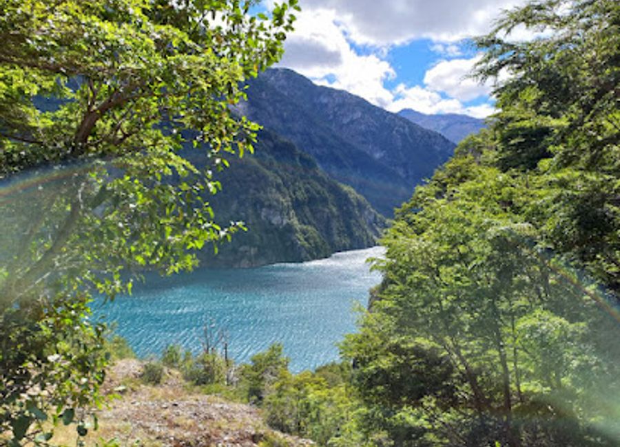 Explore the breathtaking landscapes and adventure opportunities at Sector Rural El Espolón, a hidden gem in Los Lagos, Chile.