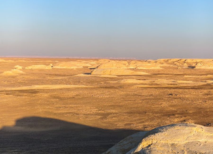 Discover the serene beauty of Farafra, an oasis in the Egyptian desert with stunning landscapes, rich culture, and unique geological wonders.