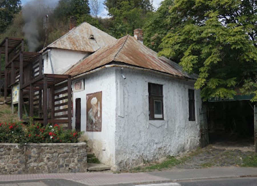 Discover the rich history and winemaking heritage of Tokaj at the enchanting Ágyúgolyós Ház, a must-visit historical landmark.