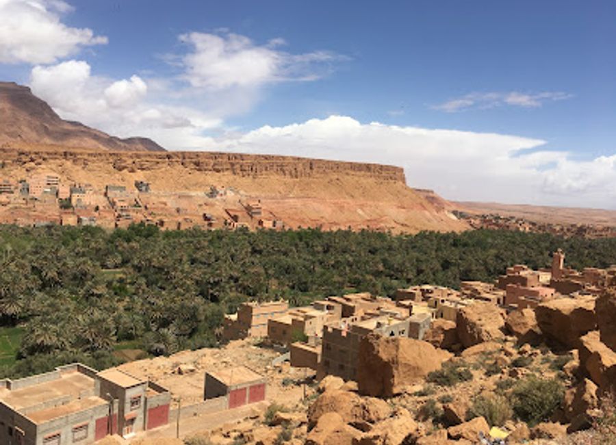 Visit Kasba Ancienne Kaserne Militaire in Tinghir for a captivating journey through Morocco's rich history and stunning architectural beauty.