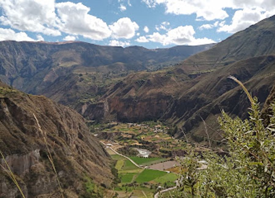 Explore the stunning landscapes and rich cultural heritage of the Reserva Paisajística Subcuenca del Cotahuasi, a must-visit national reserve in Peru.