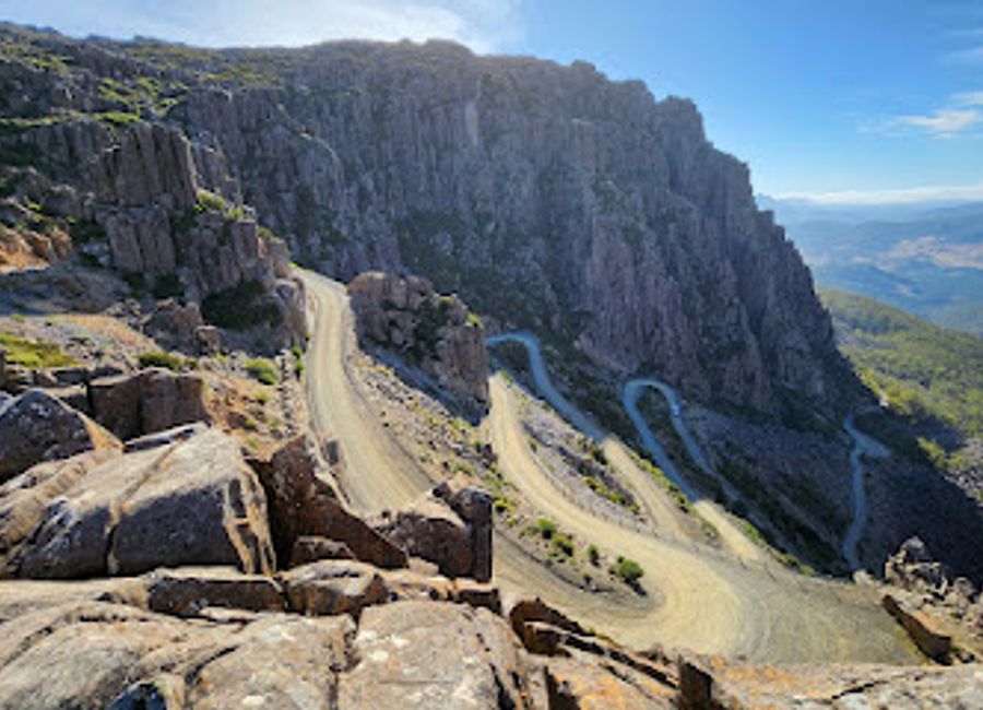 Explore the breathtaking landscapes of Ben Lomond National Park, Tasmania's premier destination for outdoor adventure and natural beauty.