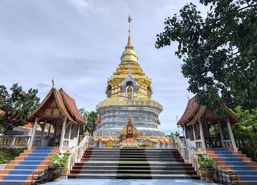 Explore the serene beauty and cultural richness of Wat Phra That Doi Saket, a stunning Buddhist temple in Chiang Mai, Thailand.