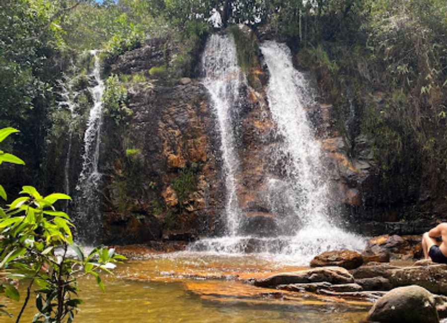 Experience the majestic Waterfall Bridal Veil in Alto Paraíso de Goiás, a natural wonder offering breathtaking views and serene escapism.