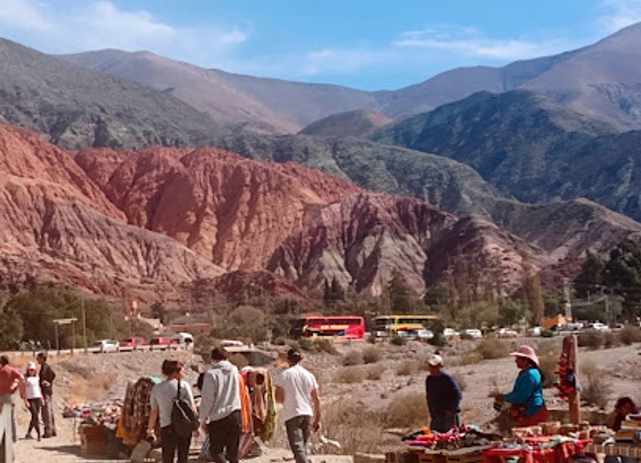 Experience the breathtaking beauty of Salinas Grandes in Jujuy, Argentina – a mesmerizing salt flat that captures the essence of nature's artistry.