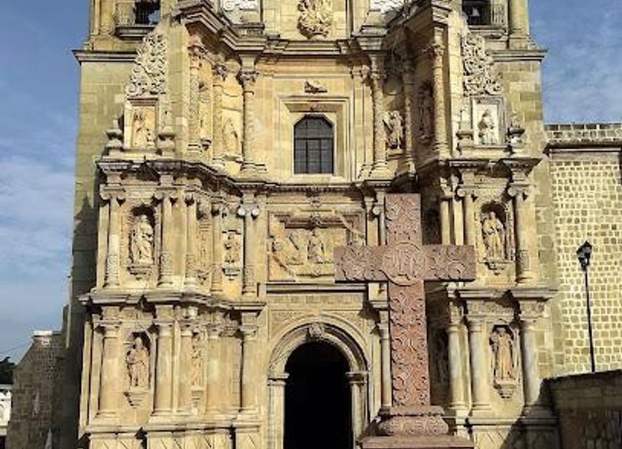 Discover the exquisite beauty and cultural richness of the Basilica de Nuestra Señora de la Soledad in Oaxaca, a must-see landmark for every traveler.
