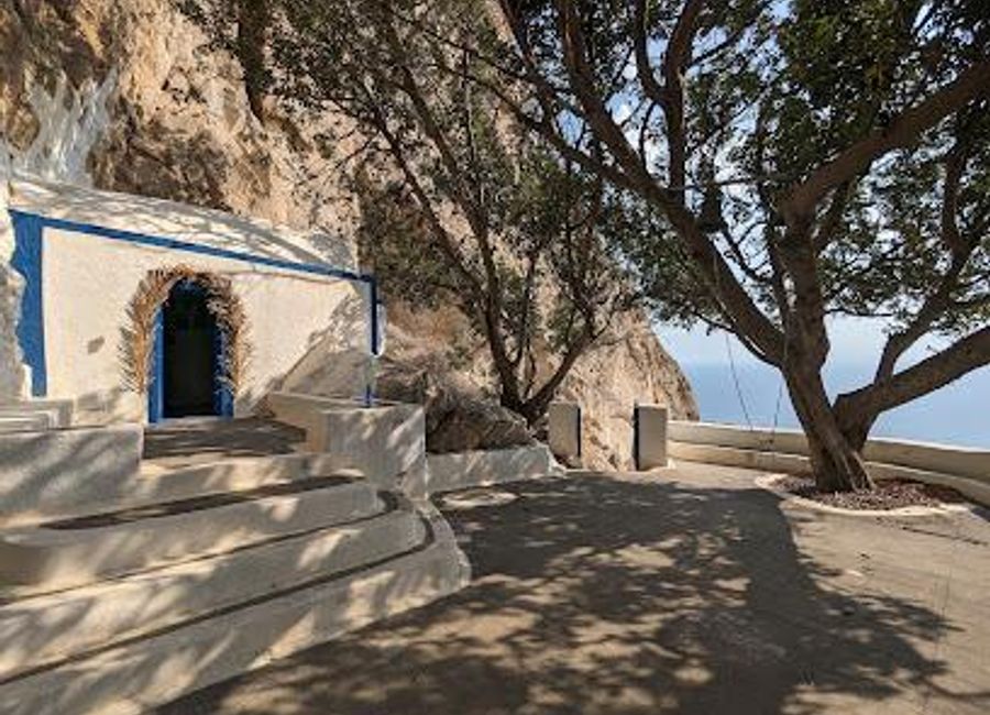 Experience the serene beauty of Spring of Zoodochos Pigi in Fira, Santorini, a perfect spot for hiking and nature lovers.