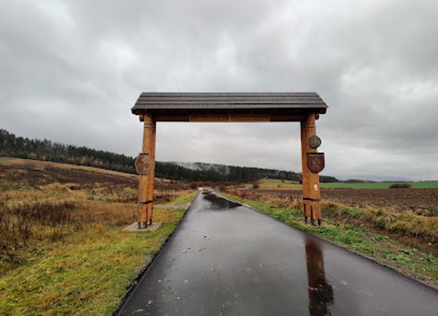 Discover the enchanting beauty of the Slovak Paradise, a breathtaking natural wonderland perfect for hiking, wildlife watching, and unforgettable adventures.