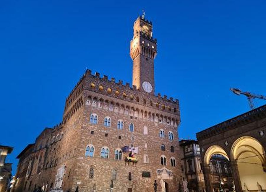 Experience the timeless beauty and vibrant culture of Piazza della Signoria, a historic square that embodies the spirit of Florence.