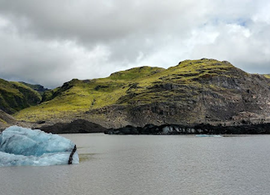 Explore the breathtaking beauty of Sólheimajökull glacier, where adventure and stunning Icelandic landscapes await every visitor.