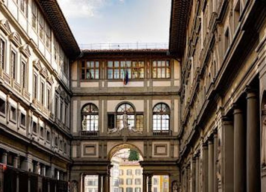 Discover the Uffizi Galleries, Florence's premier art museum boasting masterpieces from the Renaissance and a rich cultural history.
