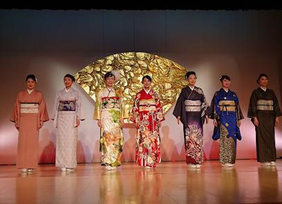 Explore the rich tradition of Nishijin weaving at the Nishijin Textile Center in Kyoto, where art, culture, and shopping unite.