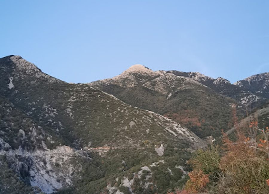 Discover stunning panoramic views at the West Mani Viewpoint, where the Aegean Sea meets rugged cliffs in a breathtaking natural landscape.
