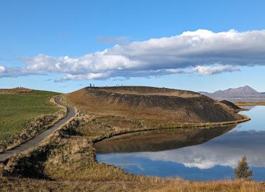 Explore the breathtaking beauty of Skútustaðir, where unique geological formations meet serene wetlands in Iceland's stunning landscapes.