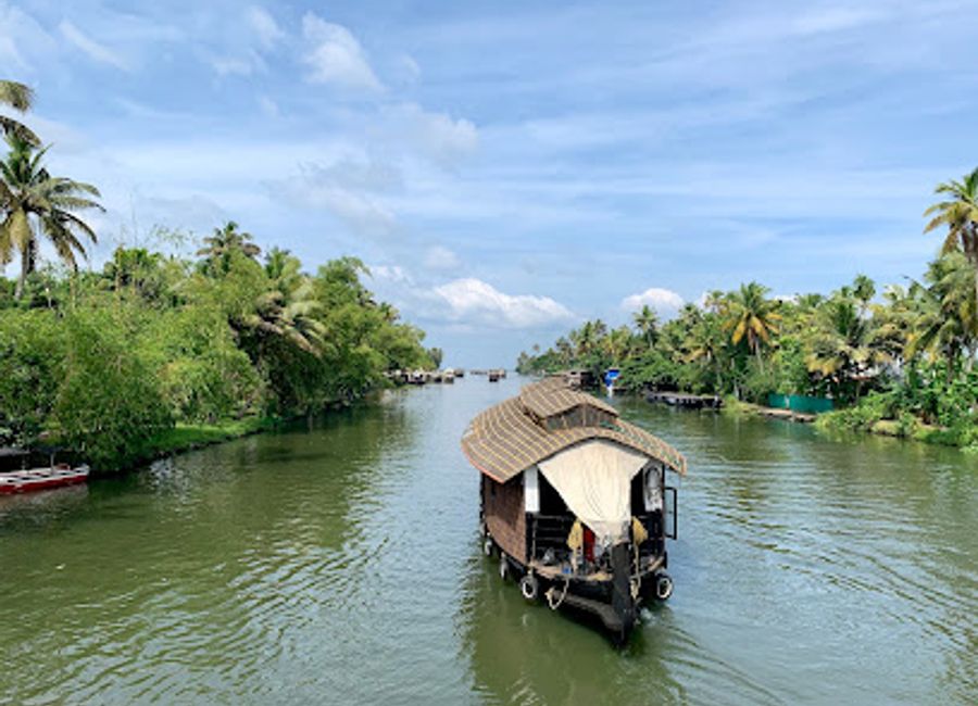 Experience the breathtaking beauty of Alleppey Backwaters, where serene canals and lush landscapes await in Kerala's enchanting waterways.