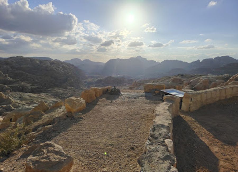 Explore the breathtaking beauty and rich history of Petra, the ancient Rose City, a must-visit wonder of the world in Jordan.