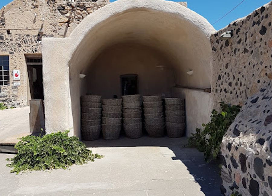 Explore the vibrant Santorini Arts Factory, a cultural hub celebrating local artistry and creativity in a stunning setting.