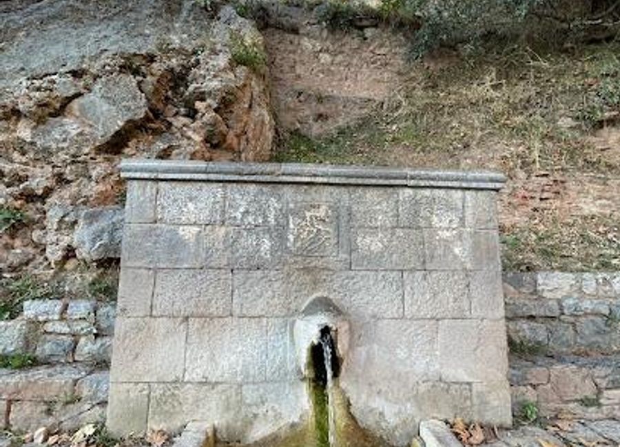 Experience the tranquility and historical significance of Castalia Spring, a sacred site in Delphi, Greece, known for its divine waters and natural beauty.