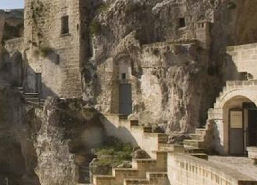 Explore the unique cave dwelling of Casa Grotta nei Sassi in Matera, a UNESCO World Heritage site steeped in history and culture.