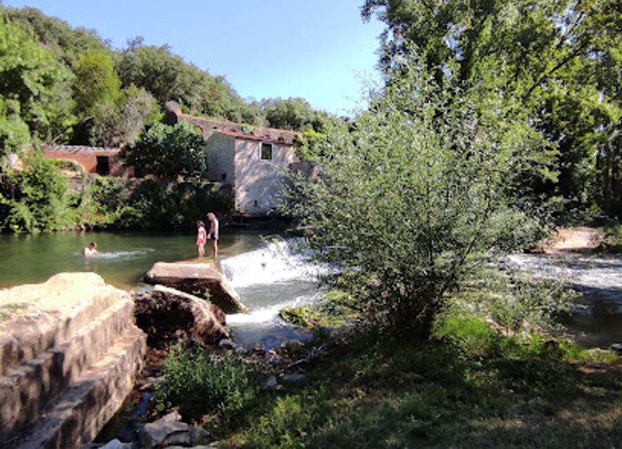 Experience the tranquil beauty of Praia Fluvial do Sobreirinho, a hidden riverside paradise perfect for relaxation and outdoor activities in Portugal.