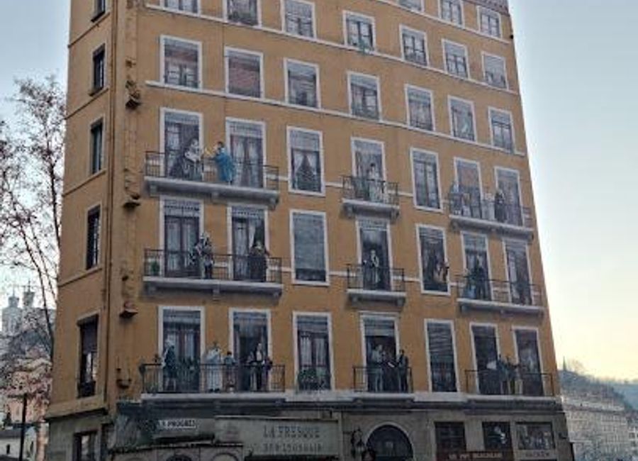 Discover the artistic brilliance and historical significance of Fresque des Lyonnais, a captivating mural celebrating Lyon's rich cultural heritage.