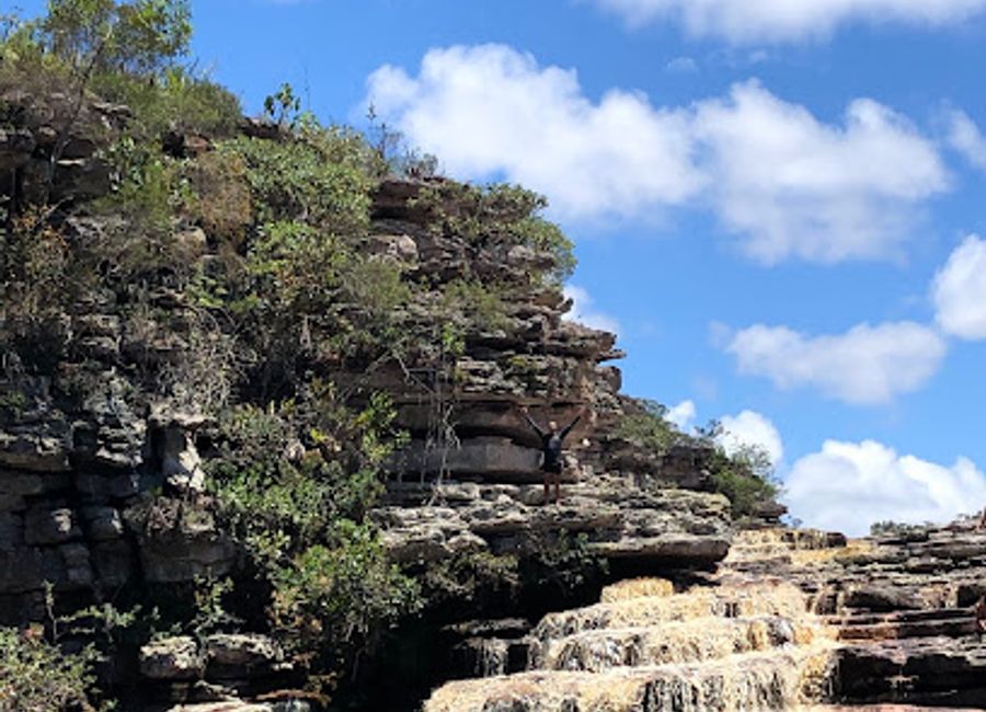 Experience the breathtaking beauty of Cachoeira Dos Funis, a stunning waterfall in Mucugê, Bahia, perfect for adventure and relaxation amidst nature.