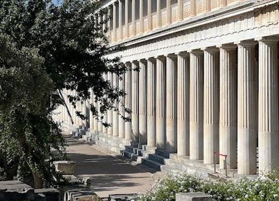 Discover the Stoa of Attalos: An archaeological museum showcasing the ancient Agora's treasures in the heart of Athens, Greece.
