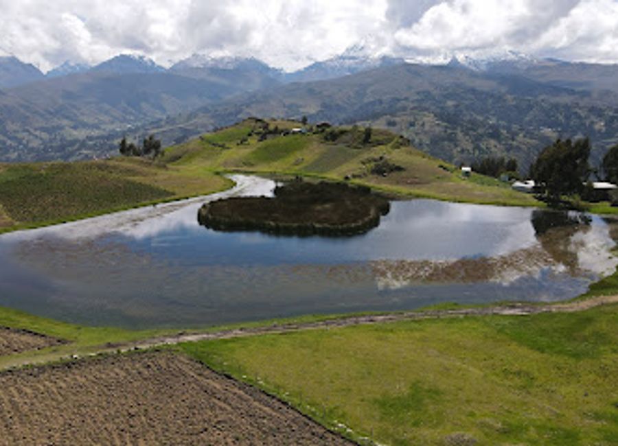 Experience the breathtaking beauty of Laguna de Wilcacocha, a serene lake offering stunning views and outdoor adventures in Huaraz, Peru.