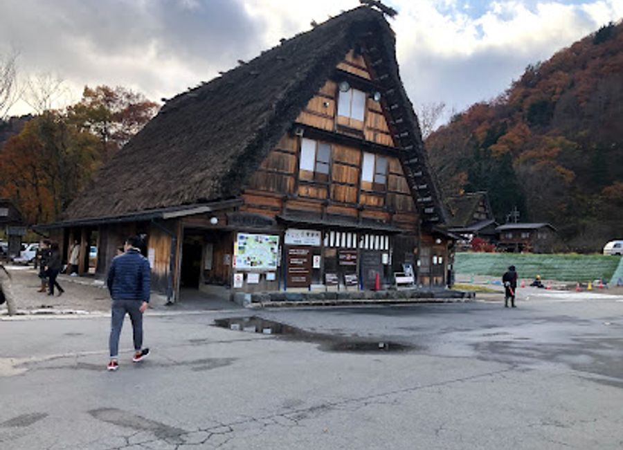 Explore the Jin Homura Art Museum in Shirakawa, where traditional and contemporary Japanese art come together in a stunning cultural experience.