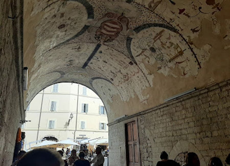 Explore La Volta Pinta in Assisi, Italy – a historical landmark that embodies the rich cultural heritage and architectural beauty of this enchanting town.