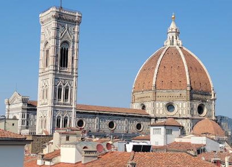 Discover the breathtaking beauty and history of the Cathedral of Santa Maria del Fiore in Florence, a true gem of Gothic architecture.