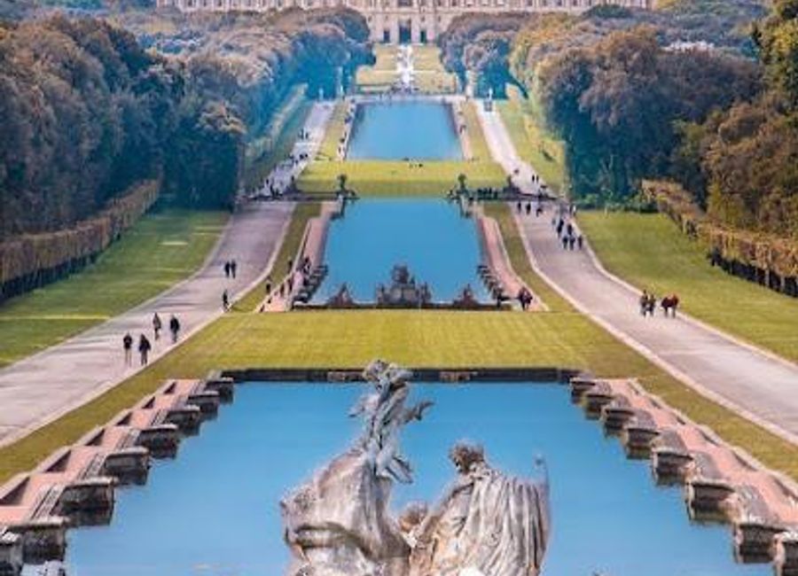 Explore the Royal Palace of Caserta, a UNESCO World Heritage site showcasing exquisite baroque architecture and stunning gardens, perfect for history lovers.