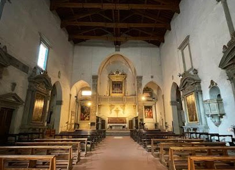 Explore the tranquil Chiesa di San Niccolò in Florence's Oltrarno district, a stunning example of Gothic and Renaissance architecture.