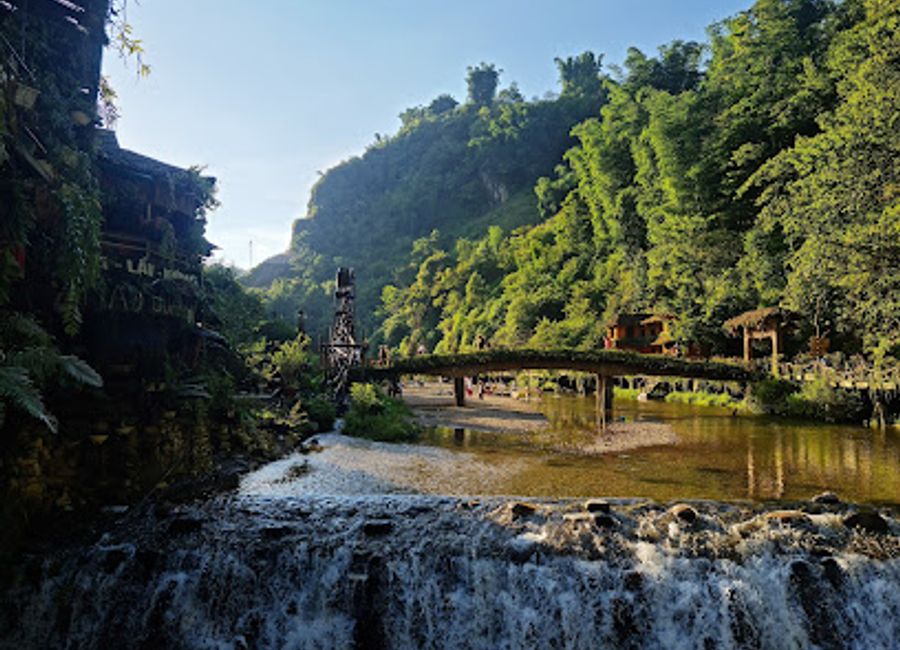Experience the beauty and culture of Cat Cat Waterwheels in Sapa, Vietnam, where tradition meets stunning natural landscapes.