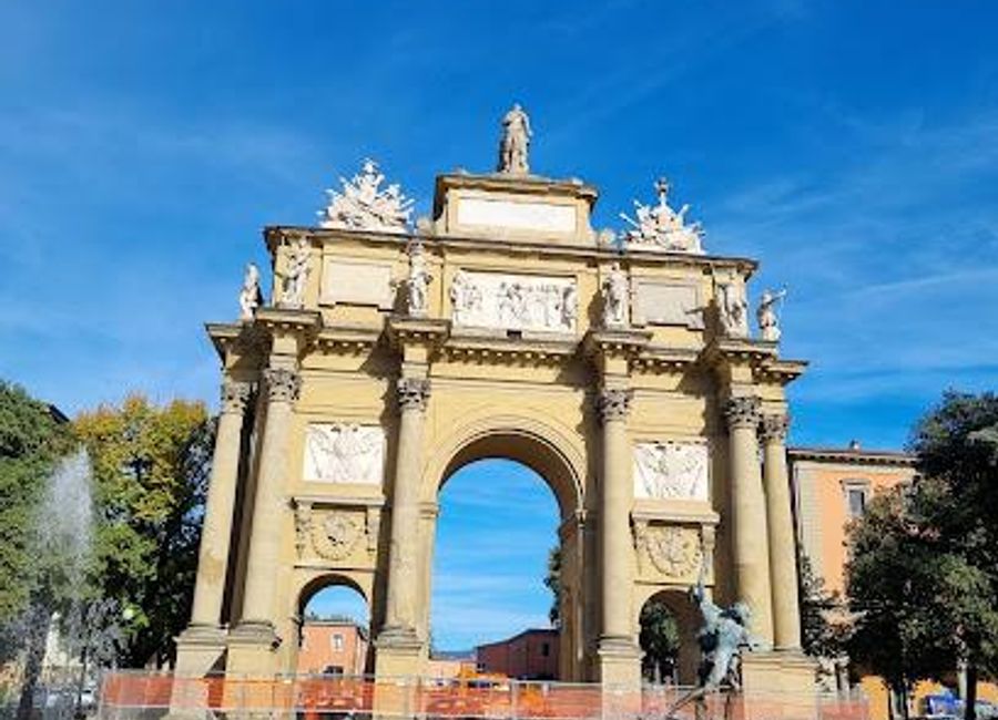 Explore the vibrant Piazza della Libertà, a historic square in Florence, celebrated for its stunning architecture and lively atmosphere.