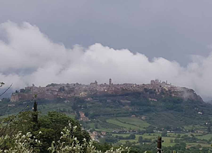 Explore Campo Della Fiera, a captivating archaeological site in Orvieto, and uncover the rich history of ancient civilizations.