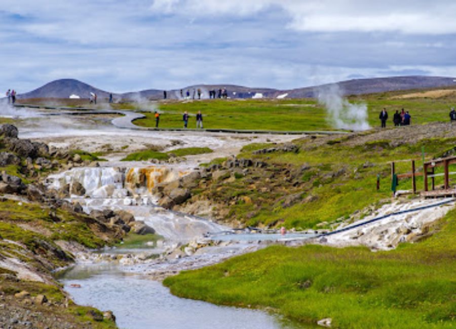 Experience the breathtaking geothermal beauty of Hveravellir, Iceland's captivating natural attraction and nature preserve.