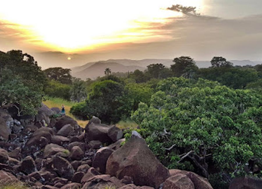 Discover the stunning cliffs of Bandafassi, a natural marvel in Senegal offering breathtaking views and a glimpse into local culture.